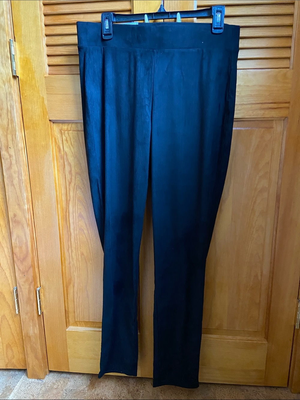Simply Noelle Black Faux Suede Leggings